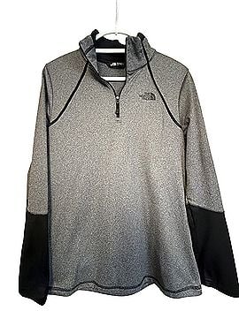 The North Face Long Sleeve Button-Down Shirt (view 1)