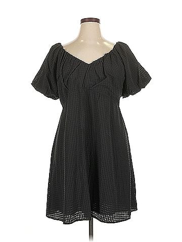 Old Navy Old Navy Casual Dress (view 1)