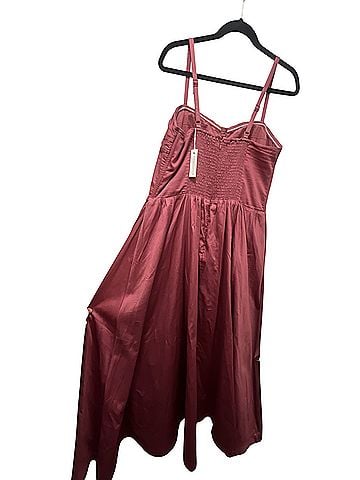 Abercrombie & Fitch bra free dipped waist maxi dress Cocktail Dress (view 2)