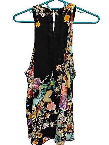Spense Sleeveless Top (view 2)