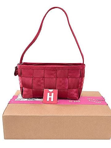 Harveys Harveys Seatbelt Bag – Baguette Shoulder Bag (view 1)
