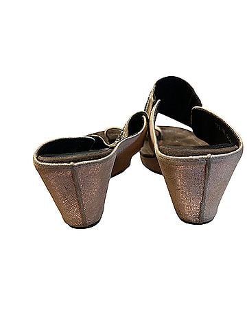Donald J Pliner Wedges (view 2)