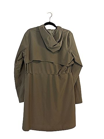 Lululemon Athletica Raincoat (view 2)