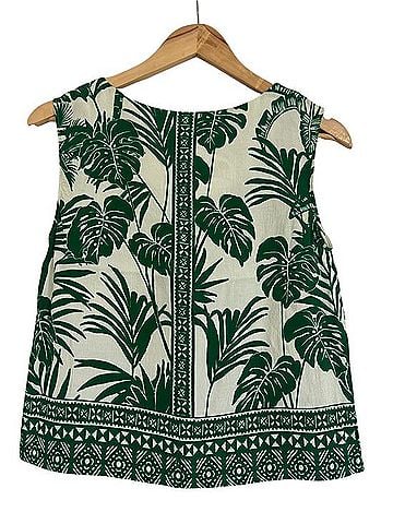 Velvet Sleeveless T-Shirt (view 2)