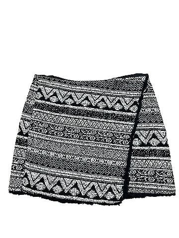 H&M Casual Skirt (view 1)