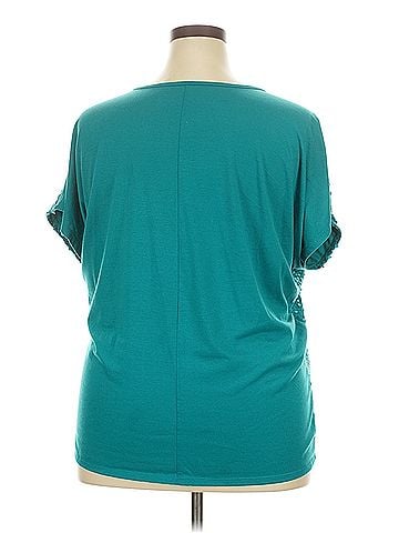 Lane Bryant Lane Bryant Short Sleeve Top (view 2)