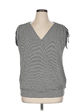 Maurices Short Sleeve Top (view 1)