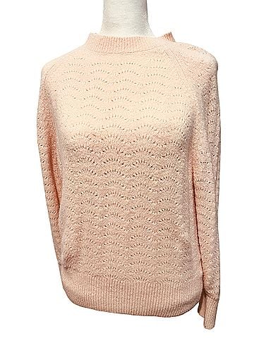 Uniqlo Pullover Sweater (view 1)