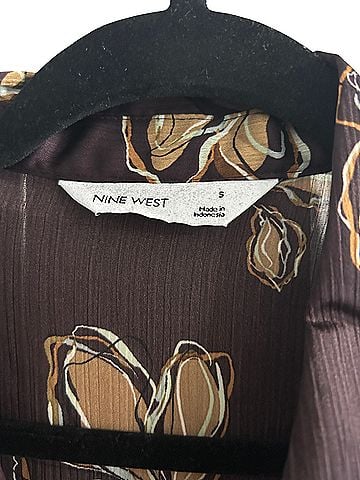 Nine West Short Sleeve Blouse (view 2)