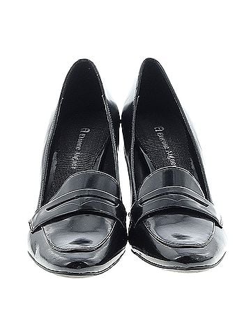 Etienne Aigner Etienne Aigner Heels (view 2)