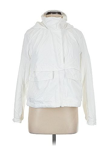 Lululemon Athletica Always Effortless Lululemon Athletica Snow Jacket (view 1)