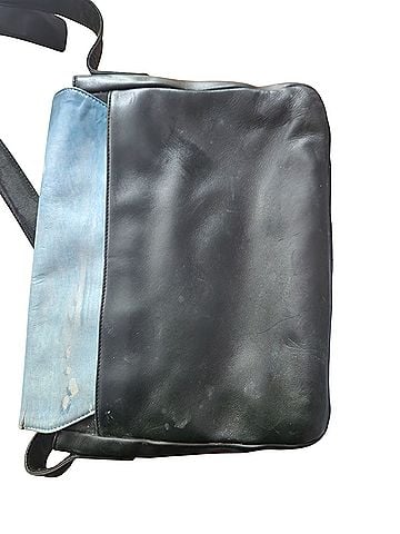 Jeon Los Angeles Leather Messenger (view 2)