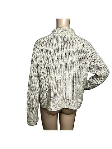 Vince. Alpaca Wool Mohair Knit Pullover Sweater Wool Pullover Sweater (view 2)
