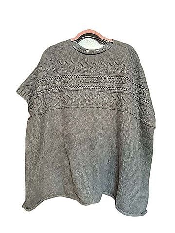 Lauren Conrad Poncho (view 1)