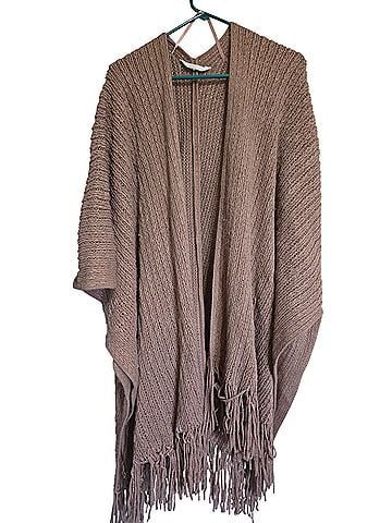 Lauren Conrad Poncho (view 1)