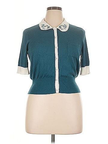 Star Wars Her Universe Star Wars Cardigan (view 1)