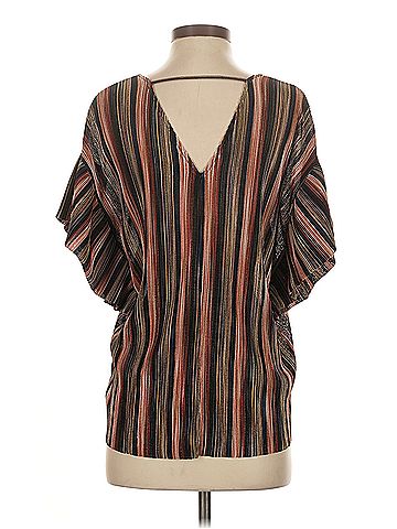 Vanessa Virginia Vanessa Virginia Poncho (view 2)