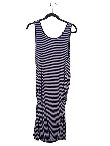 Liz Lange Maternity for Target Liz Lange Maternity for Target Casual Dress (view 2)
