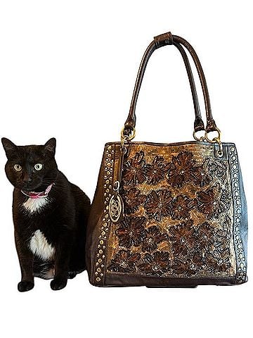 Sharif Tote (view 1)