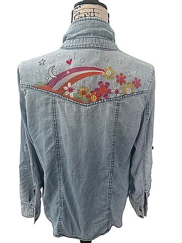 Billy T Long Sleeve T-Shirt (view 2)