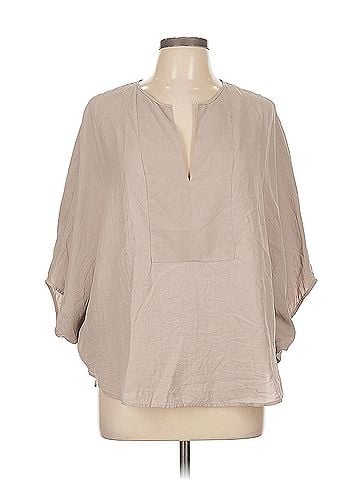 BCBGMAXAZRIA Bcbgmaxazria 3/4 Sleeve Silk Top (view 1)