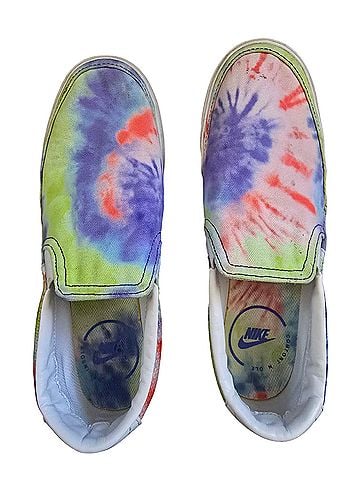 Nike Sneakers (view 1)