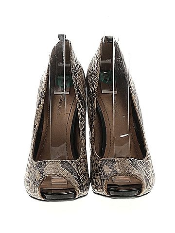 BCBGMAXAZRIA Bcbgmaxazria Heels (view 2)