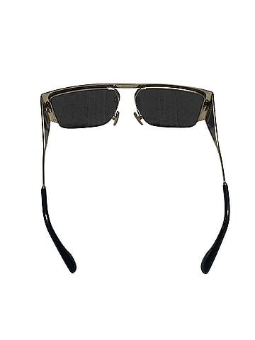 Victoria Beckham VB25OS Classic Logo 59 mm Sunglasses (view 2)