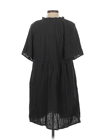 Old Navy Old Navy Casual Dress (view 2)