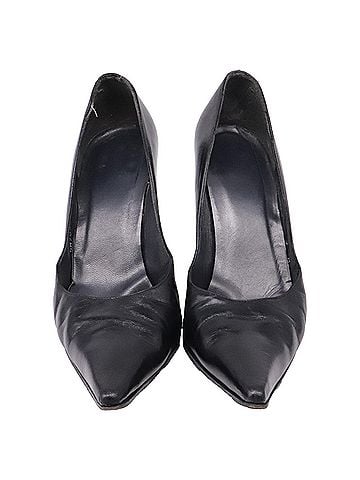 Stuart Weitzman Stuart Weitzman Pointed-Toe Pumps in Black Leather (view 2)