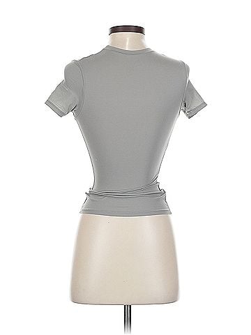 SKIMS Skims Short Sleeve Turtleneck (view 2)