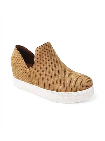 Bamboo Women's Rise-05 Sneaker in Tan (view 1)