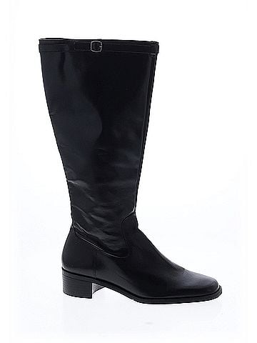 Michelle D. Michelle D. Boots (view 1)