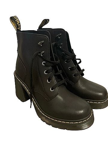 Dr. Martens Dr Martens Jesy Leather Heeled Boots (view 1)