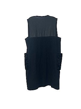 NISSA Vest (view 2)