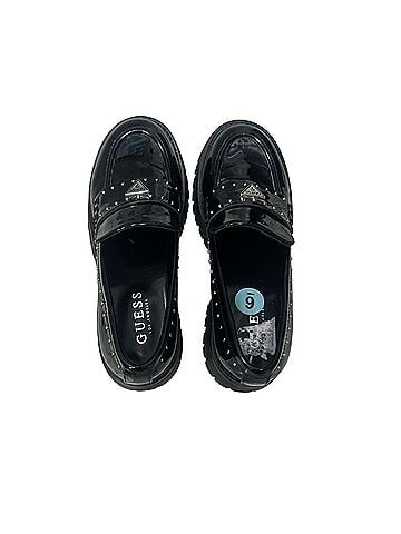 Guess guess Flats (view 2)