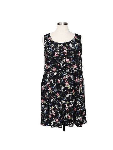 Karen Kane Chloe Casual Dress (view 1)