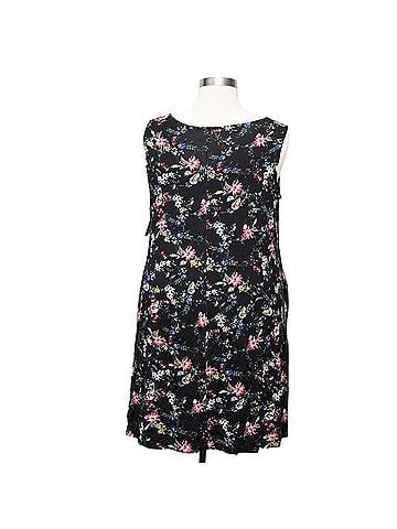 Karen Kane Chloe Casual Dress (view 2)