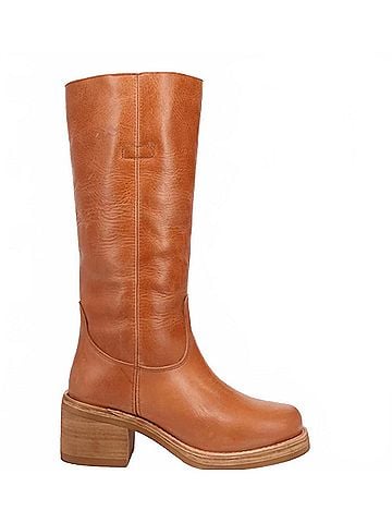 Dingo Women's Vagabond Leather Boot in Tan (view 1)