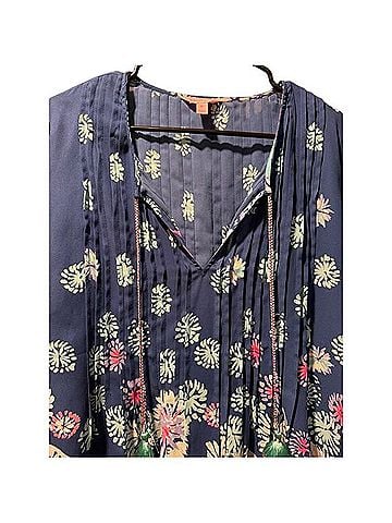 Lilly Pulitzer Marilyn's Tunic Swimsuit Cover Up (view 2)