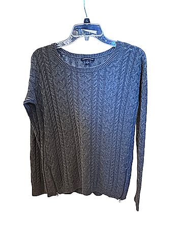 American Eagle Outfitters Pullover Sweater (view 1)