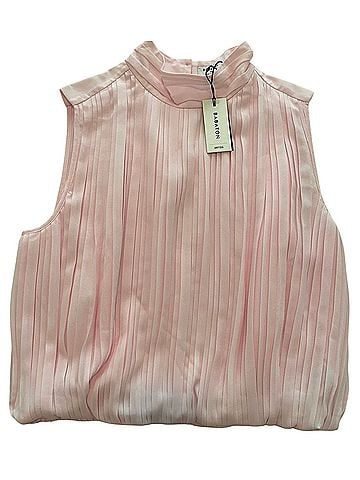 Babaton Sleeveless Blouse (view 1)