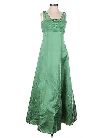 David's Bridal David's Bridal Cocktail Dress (view 1)