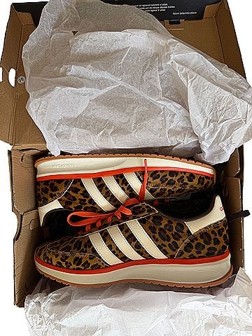 Adidas Sneakers (view 2)