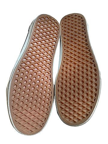 Vans Sneakers (view 2)