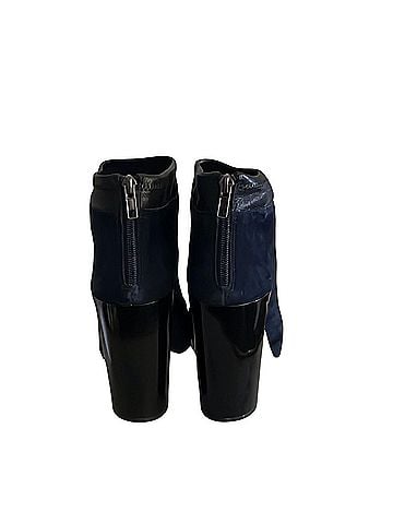 Renvy Renvy Ankle Boots (view 2)