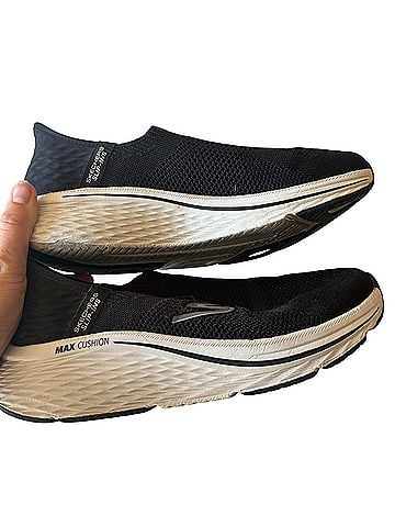 Skechers Sneakers (view 2)