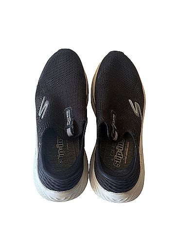 Skechers Sneakers (view 1)
