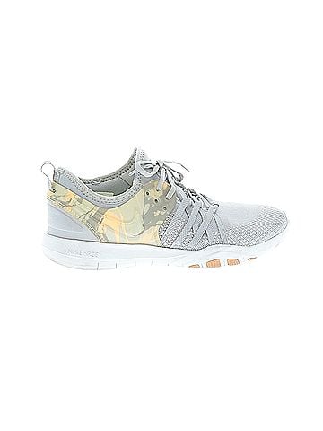 Nike Nike Sneakers (view 1)