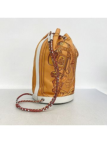 Hermès Hermes Socquoir 22 Silk Shoulder Bag, Orange, ?O Stamp, Women's (view 2)